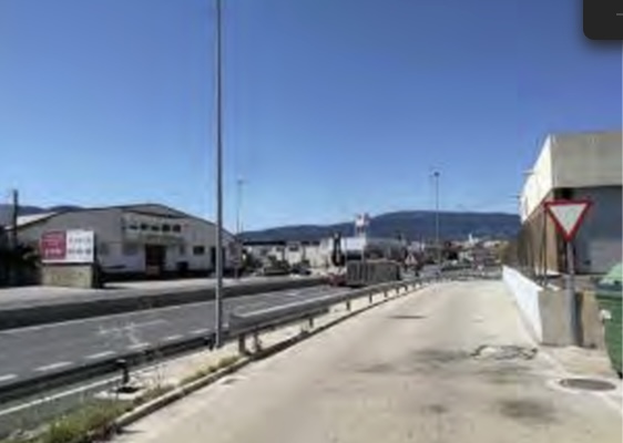 Edificio completo en venta en Cocentaina (Alicante)